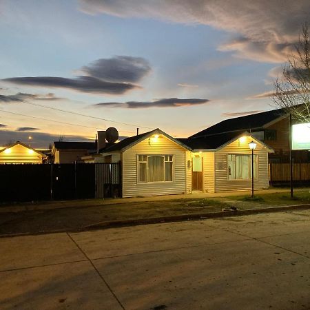 Hostal Hellen Puerto Natales Zewnętrze zdjęcie