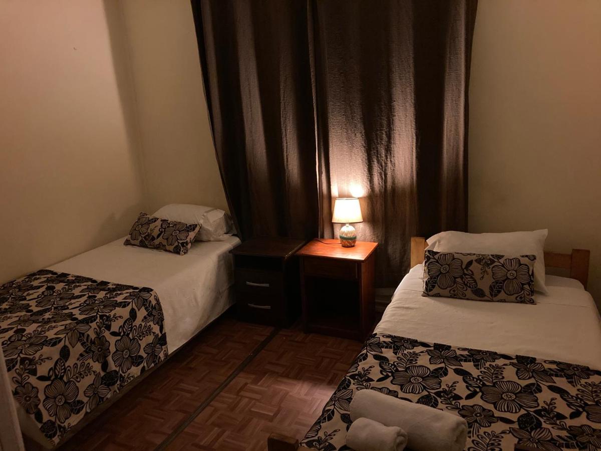 Hostal Hellen Puerto Natales Zewnętrze zdjęcie