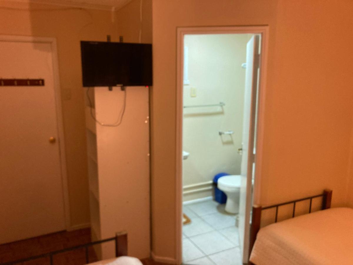 Hostal Hellen Puerto Natales Zewnętrze zdjęcie