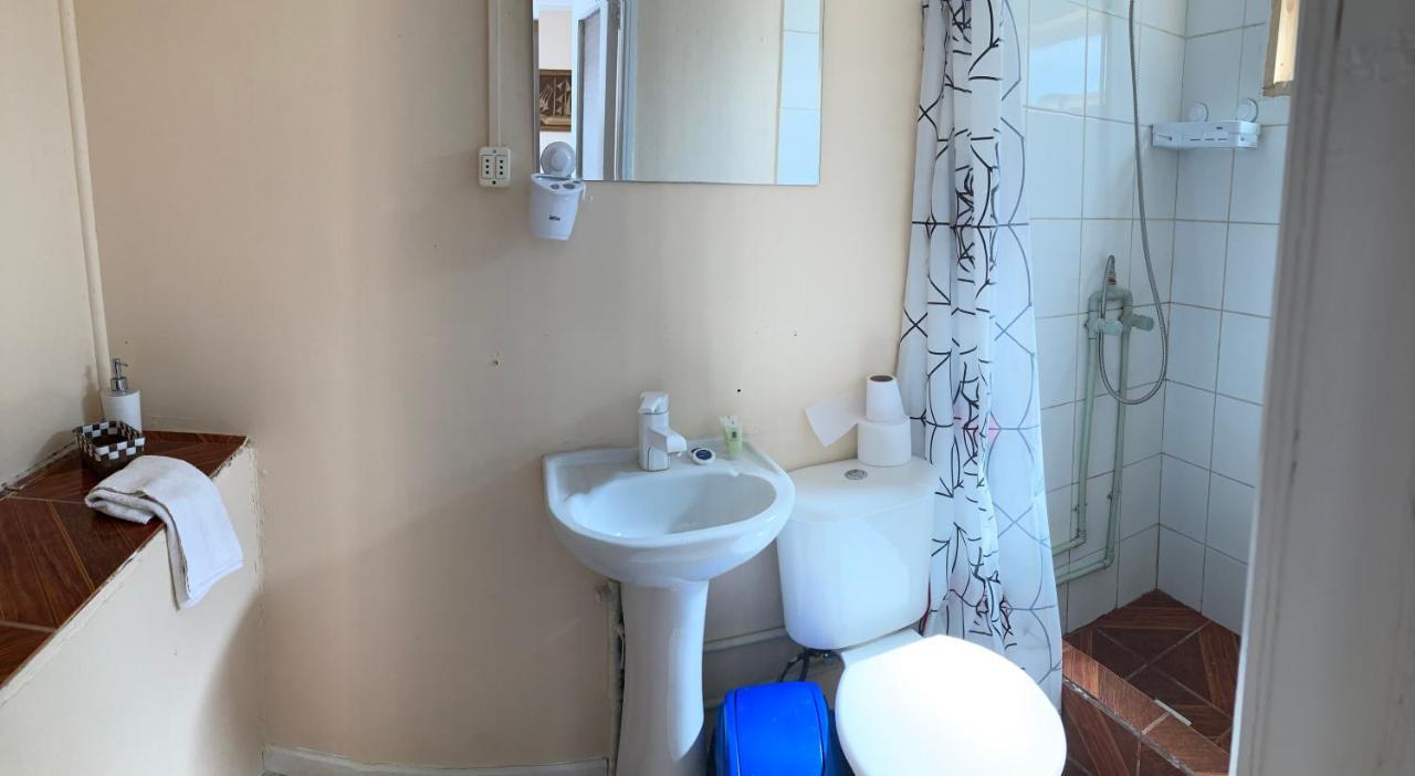 Hostal Hellen Puerto Natales Zewnętrze zdjęcie