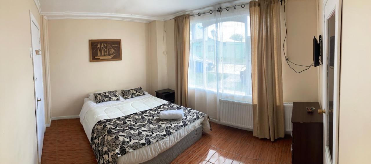 Hostal Hellen Puerto Natales Zewnętrze zdjęcie