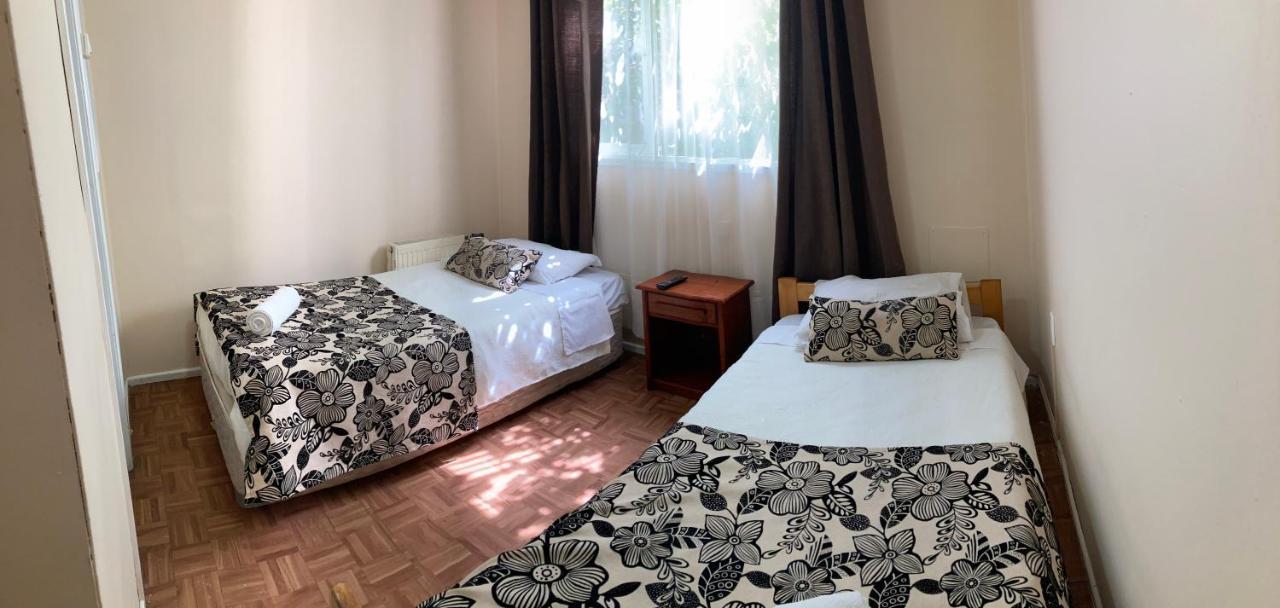 Hostal Hellen Puerto Natales Zewnętrze zdjęcie